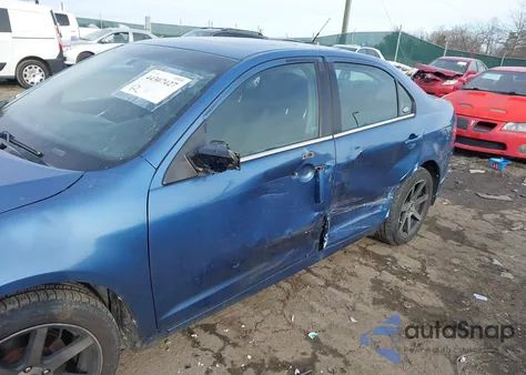 2010 Ford Fusion Se z USA, uszkodzony, nr VIN 3FAHP0HA0AR198713